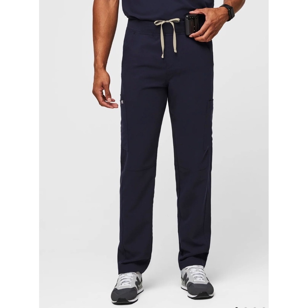 FIGS Men's Axim Cargo Scrub Pants Navy FIONx Straight Leg 7-Pocket XXL NWT